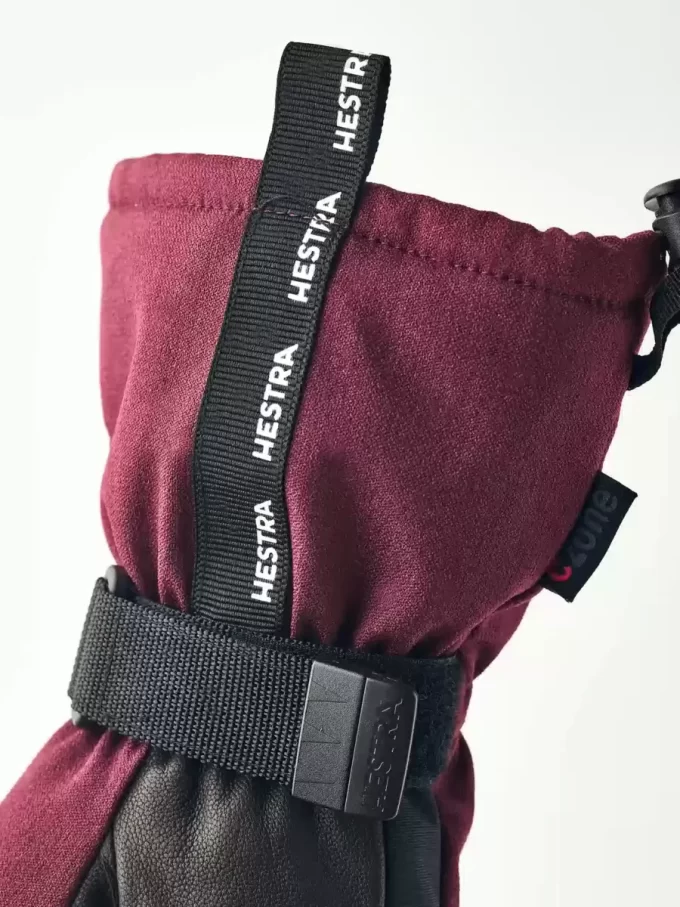 CZone Mountain – 5 fingrar CZone Mountain – 5 fingrar