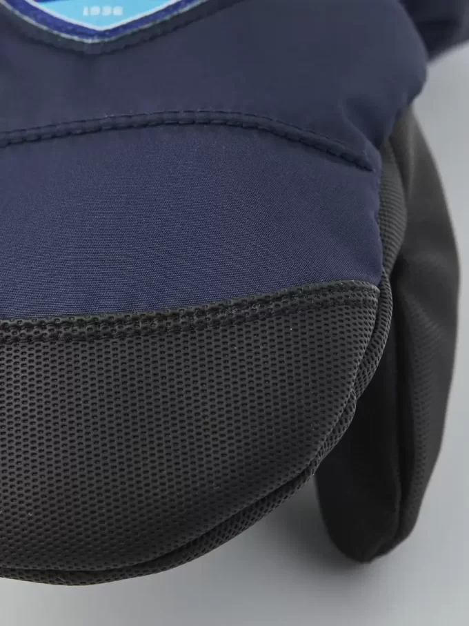 CZone-vante för barn