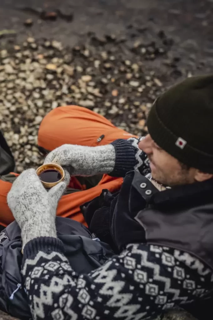 Expeditionsvante i ull Expeditionsvante i ull