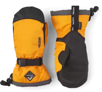 gauntlet czone jr mitt 1 3 330x300 - Gauntlet CZone Jr. Mitt