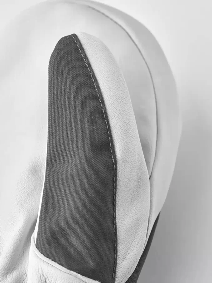 Helicopter Ski Vante i Arméläder