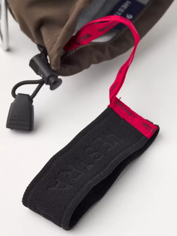 Helicopterskidor i arméläder Helicopterskidor i arméläder