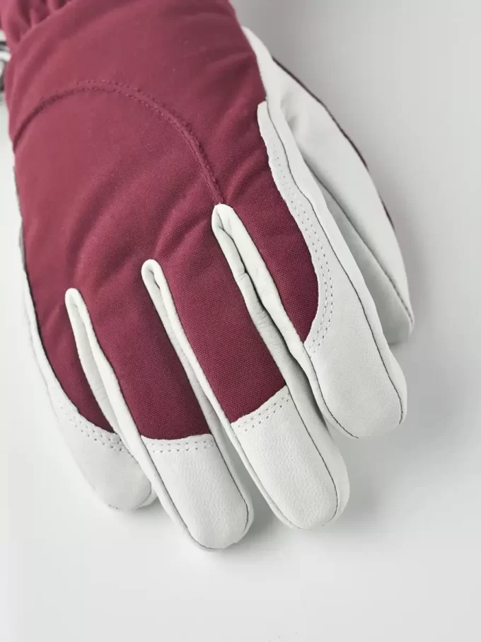 Heliskidåkning Kvinna – 5 fingrar