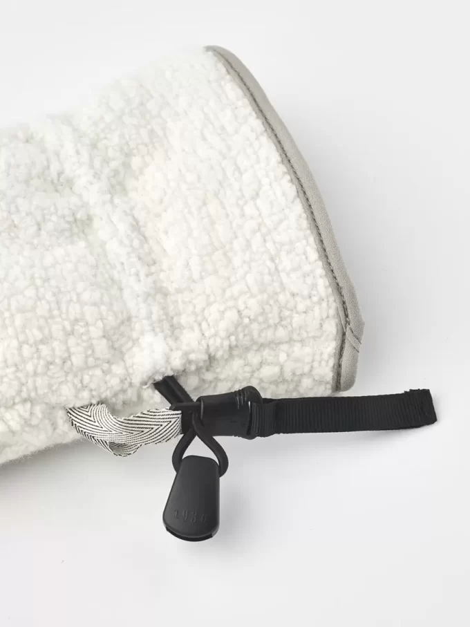 Damhandske i kashmir, 8 BT