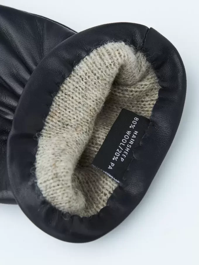 Hestra Elisabeth Black