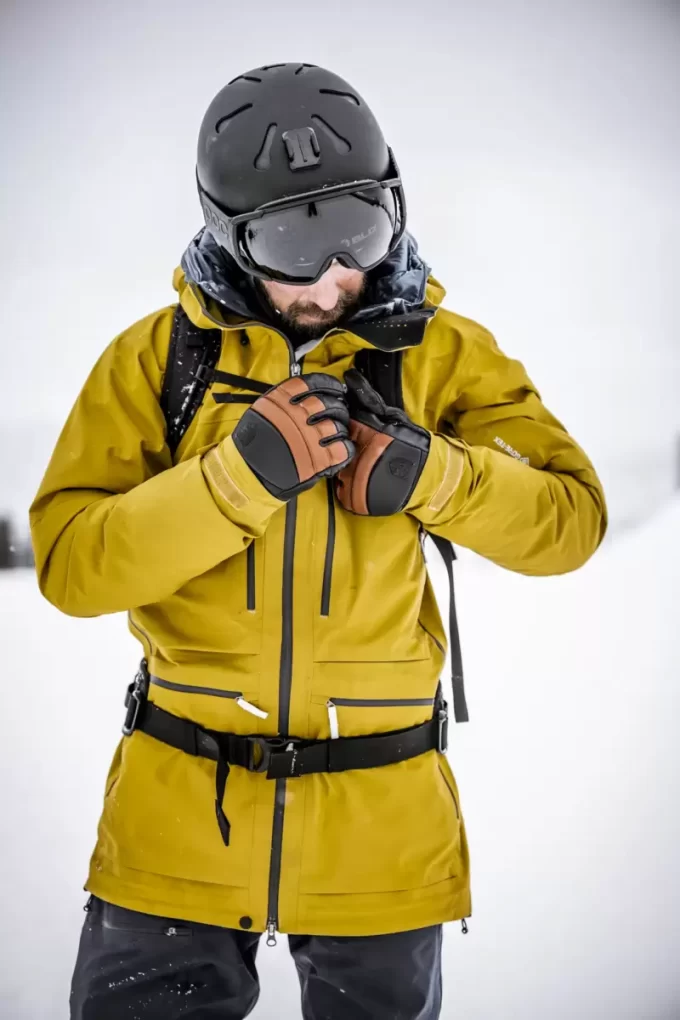 Hestra Fall Line Marinblå & Brun