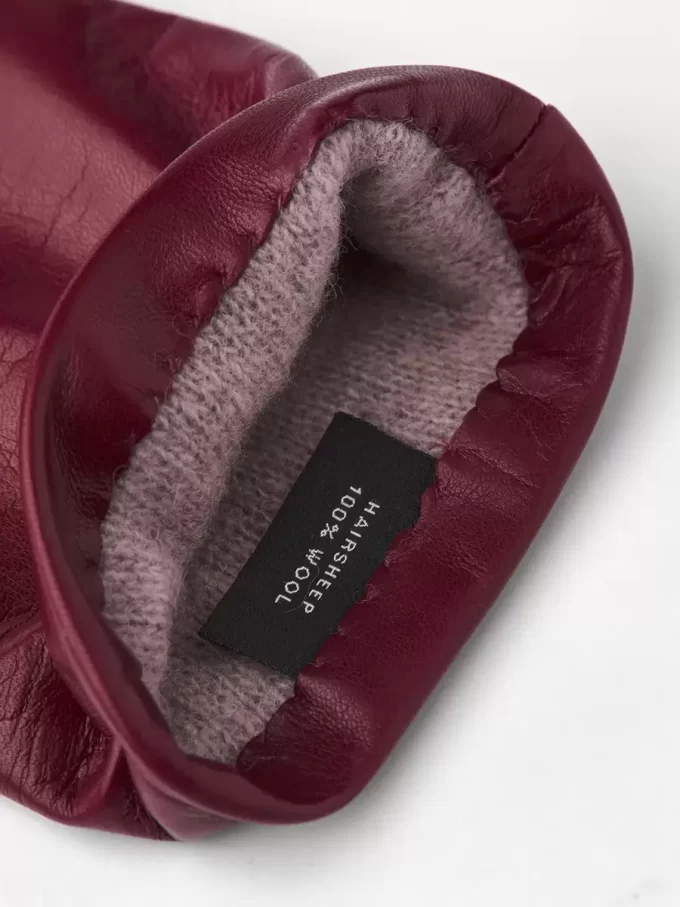 Hestra Isabel Mörkröd Hestra Isabel Mörkröd