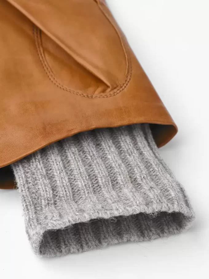 Hestra Megan Cork Hestra Megan Cork