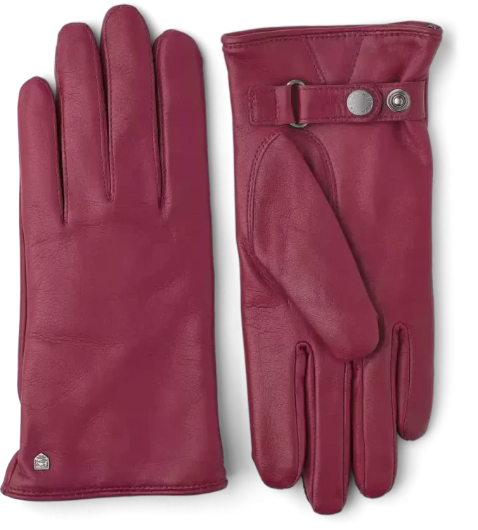 Hestra Åsa Mörkröd