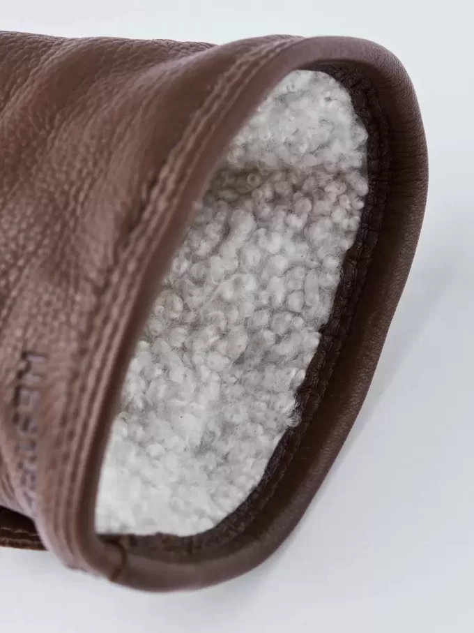 Hjortskinn Lammskinn