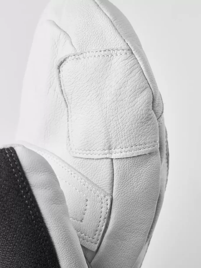 Läderpatrullvante i armén