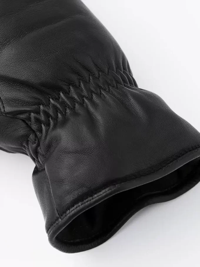 Naomi Mitt Naomi Mitt